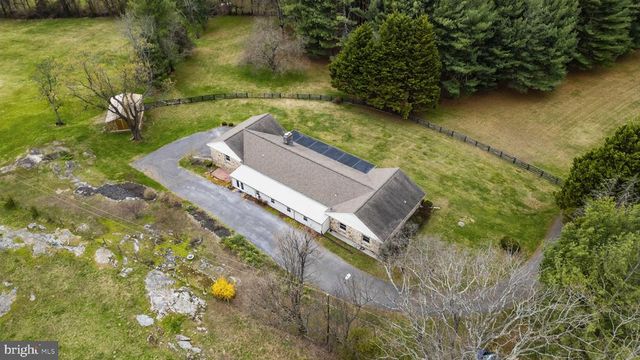 9265 RAMEY RD, Marshall, VA 20115