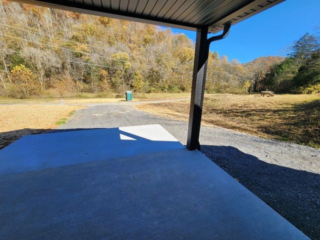 221 Pine Lick Estates Dr, Whitleyville, TN 38588