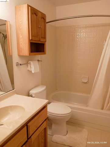 19166 Dyer Ct, Groveland, CA 95321