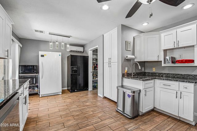 6021 N 10TH Street, Phoenix, AZ 85014