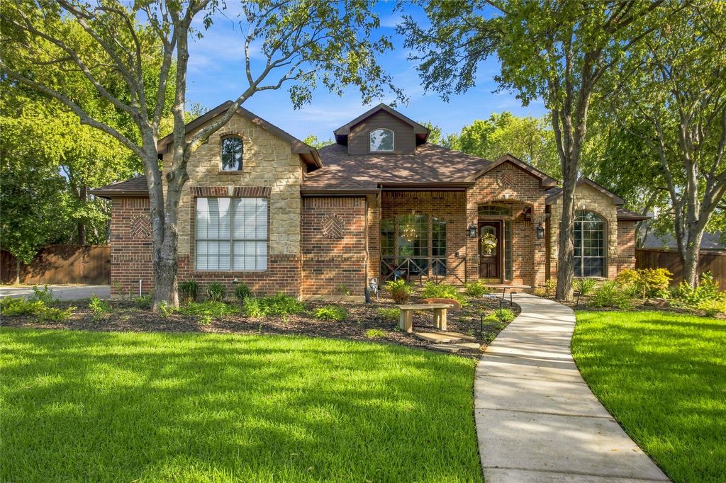 2105 Heather Ridge Court, Flower Mound, TX 75028 — exterior