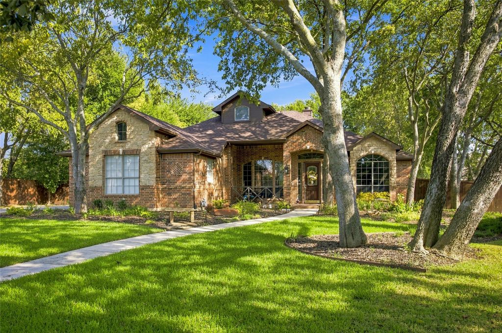 2105 Heather Ridge Court, Flower Mound, TX 75028 — photo 2