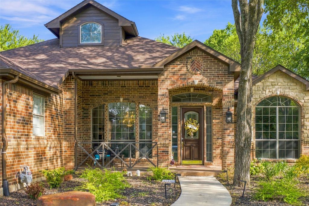 2105 Heather Ridge Court, Flower Mound, TX 75028 — photo 4