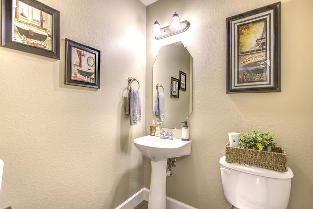 9521 Willow Branch Way, Fort Worth, TX 76036