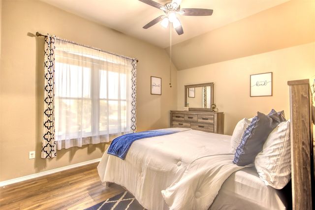 9521 Willow Branch Way, Fort Worth, TX 76036