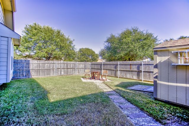 9521 Willow Branch Way, Fort Worth, TX 76036