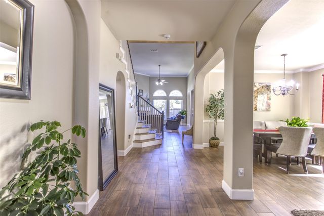 9521 Willow Branch Way, Fort Worth, TX 76036