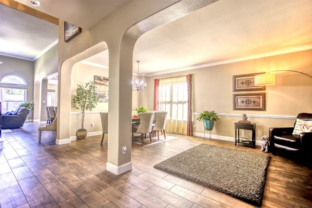 9521 Willow Branch Way, Fort Worth, TX 76036