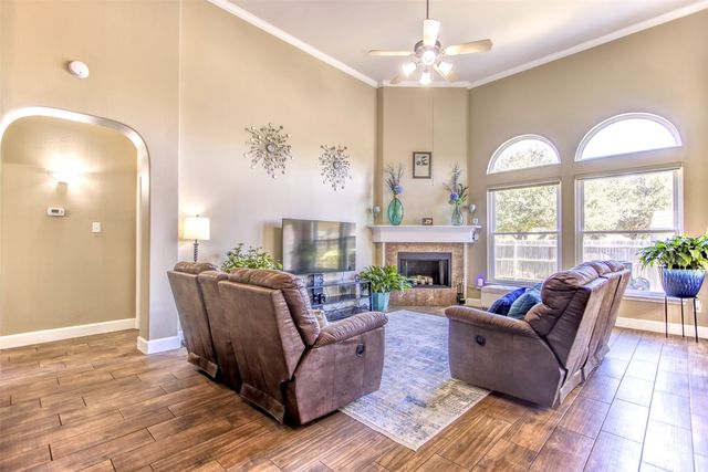 9521 Willow Branch Way, Fort Worth, TX 76036