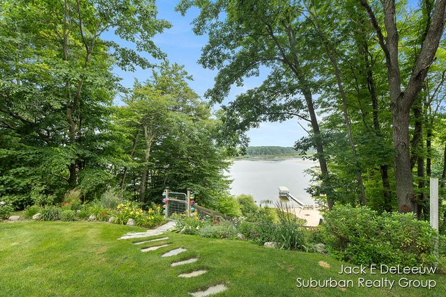 7636 W Birch Lane, Claybanks Twp, MI 49446