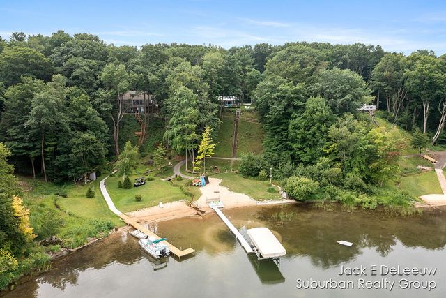 7636 W Birch Lane, Claybanks Twp, MI 49446