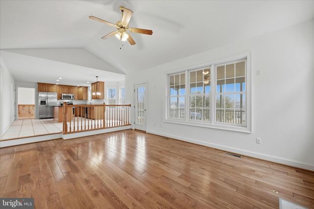 404 FREMONT CT, Berryville, VA 22611