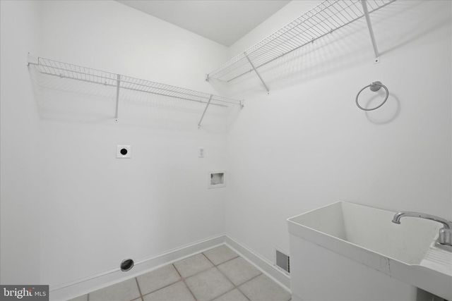 404 FREMONT CT, Berryville, VA 22611