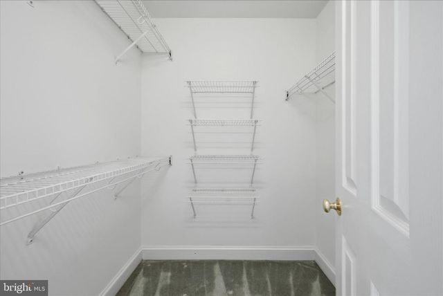 404 FREMONT CT, Berryville, VA 22611