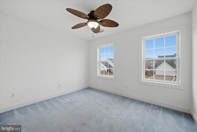 404 FREMONT CT, Berryville, VA 22611