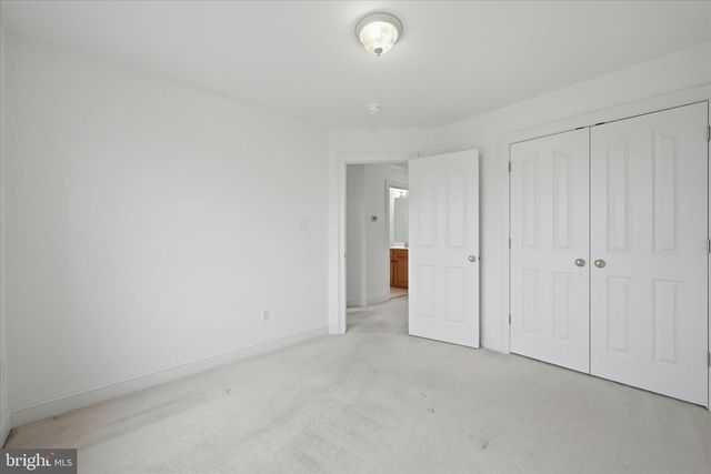 404 FREMONT CT, Berryville, VA 22611