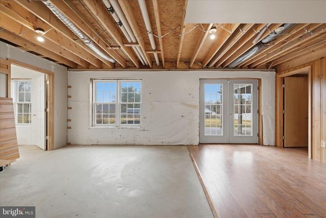 404 FREMONT CT, Berryville, VA 22611