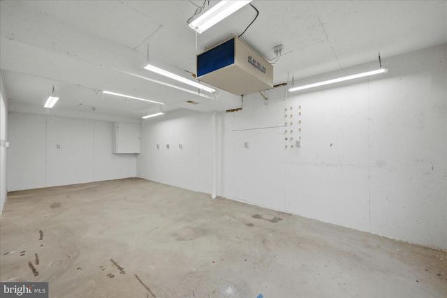 404 FREMONT CT, Berryville, VA 22611