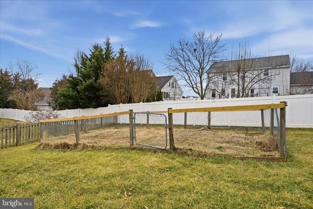 404 FREMONT CT, Berryville, VA 22611