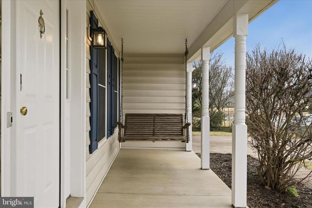 404 FREMONT CT, Berryville, VA 22611