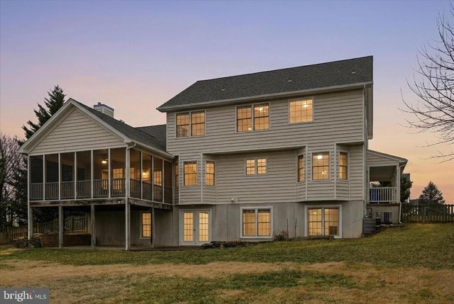 404 FREMONT CT, Berryville, VA 22611