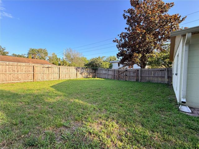 450 E WARREN AVENUE, Longwood, FL 32750
