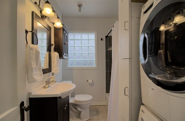 7010 Vivian Avenue, Dallas, TX 75223