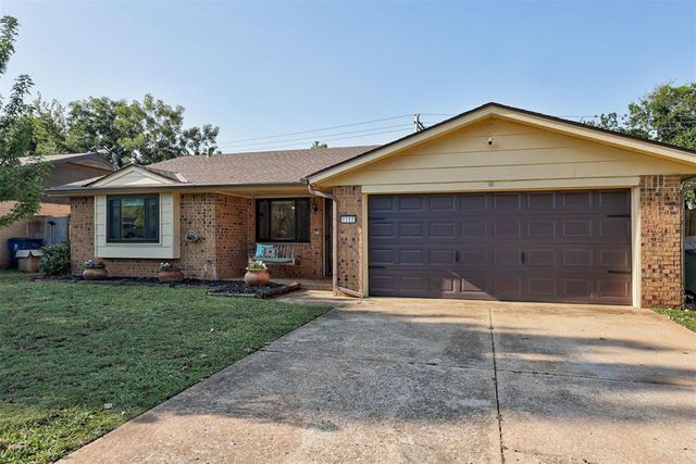 1112 Lapwing Road, Edmond, OK 73003