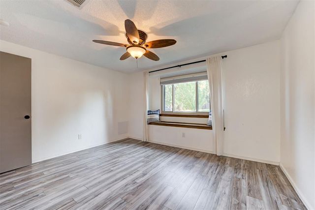 1112 Lapwing Road, Edmond, OK 73003