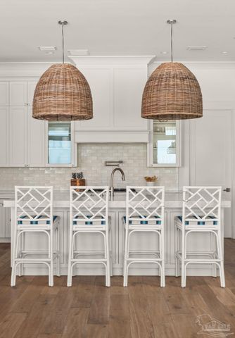 236 Ariola Dr, Pensacola Beach, FL 32561