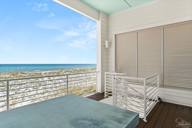 236 Ariola Dr, Pensacola Beach, FL 32561