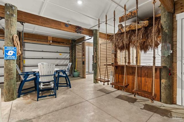 236 Ariola Dr, Pensacola Beach, FL 32561