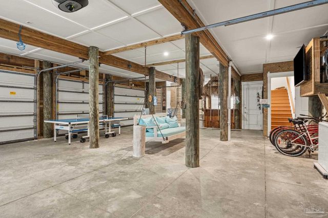 236 Ariola Dr, Pensacola Beach, FL 32561