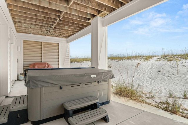 236 Ariola Dr, Pensacola Beach, FL 32561