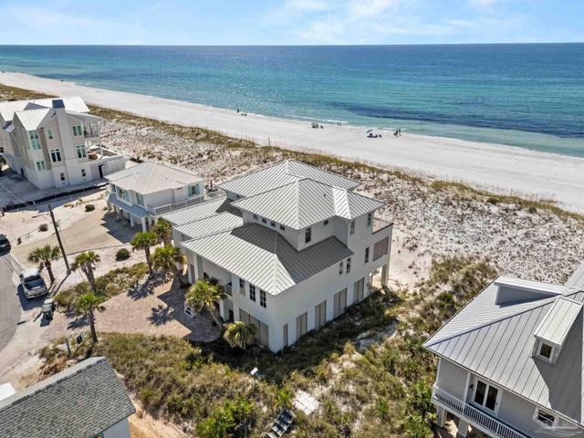 236 Ariola Dr, Pensacola Beach, FL 32561