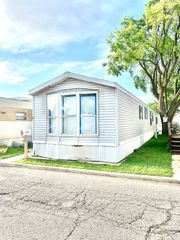 7 BIRCH Street, Countryside, IL 60525