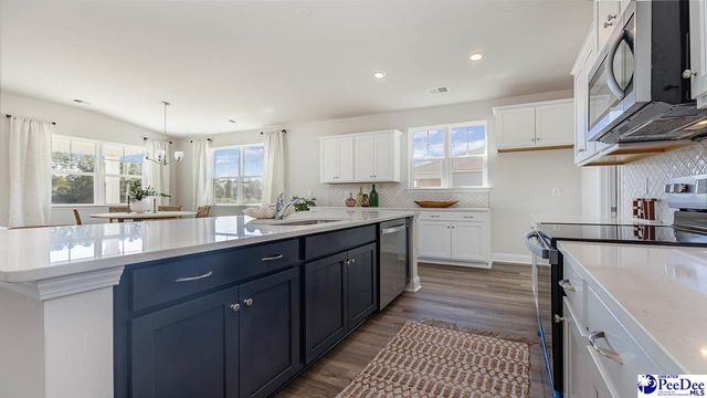 2991 Fish Hawk Ln, Florence, SC 29505