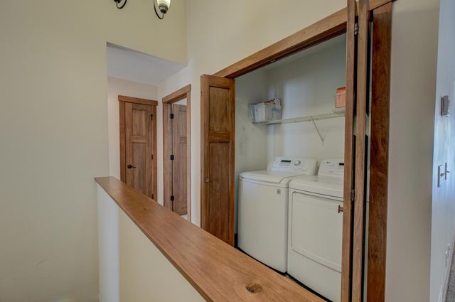 957 Fairchild Drive, River Falls, WI 54022