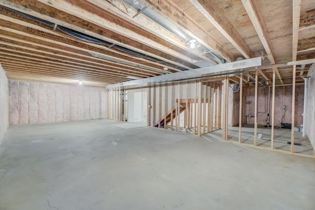 957 Fairchild Drive, River Falls, WI 54022