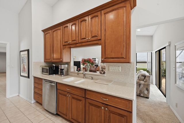 6906 Palmar Court, Boca Raton, FL 33433
