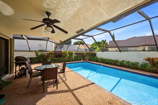 6906 Palmar Court, Boca Raton, FL 33433