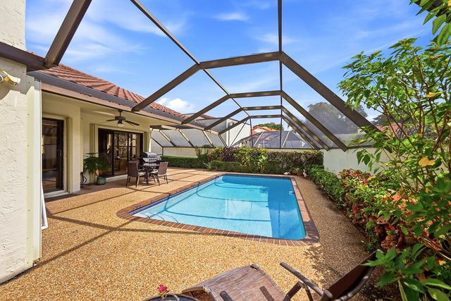 6906 Palmar Court, Boca Raton, FL 33433