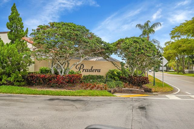 6906 Palmar Court, Boca Raton, FL 33433