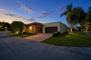 6906 Palmar Court, Boca Raton, FL 33433