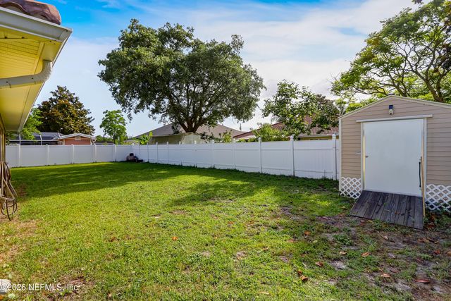 29 FAIRBANK Lane, Palm Coast, FL 32137