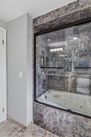 3495 Macnichol Trail, West Bloomfield Charter Township, MI 48323