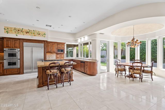 7091 E BALFOUR Road, Paradise Valley, AZ 85253