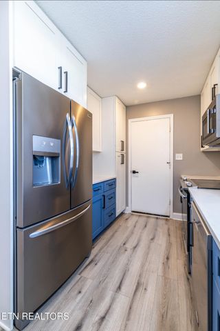 613 Blackburn Drive, Knoxville, TN 37934