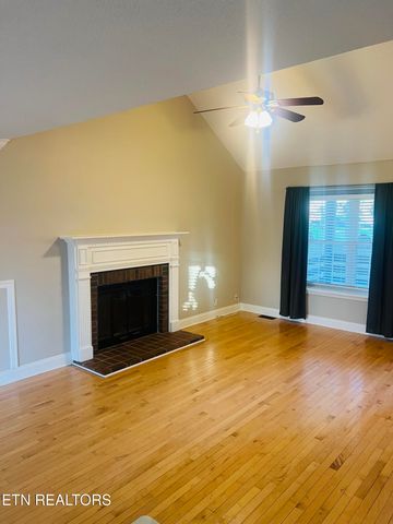 613 Blackburn Drive, Knoxville, TN 37934