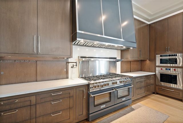 19651 Riverside Dr, Jupiter, FL 33469